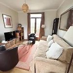 Maison Avec Jardin Dans Le Centre De