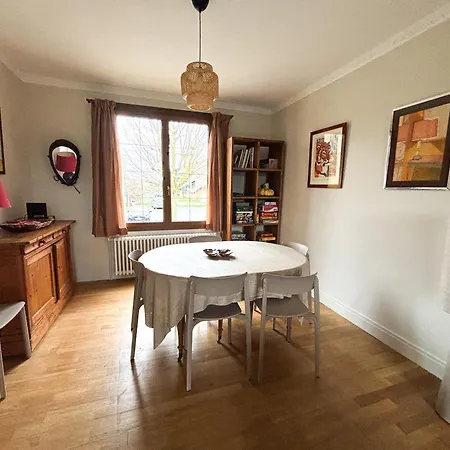 Maison Avec Jardin Dans Le Centre De Vakantiehuis