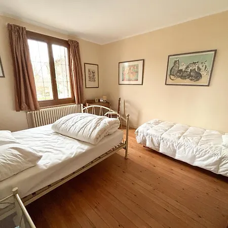 Vakantiehuis Maison Avec Jardin Dans Le Centre De *